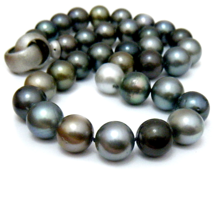 Multicoloured 12-13.6 Round Tahitian Pearls Necklace